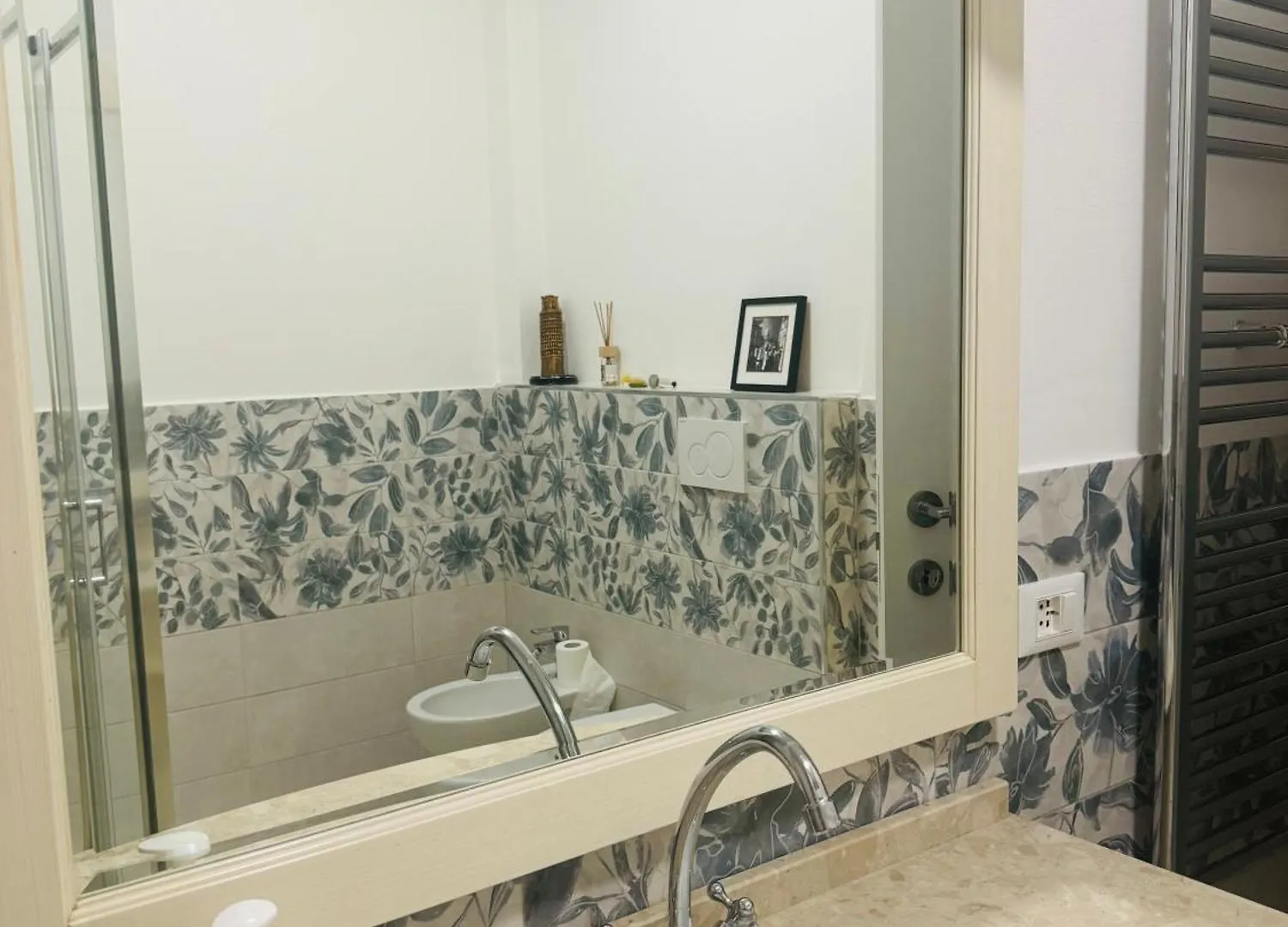 Casa Ayden Daire Livorno 0*,